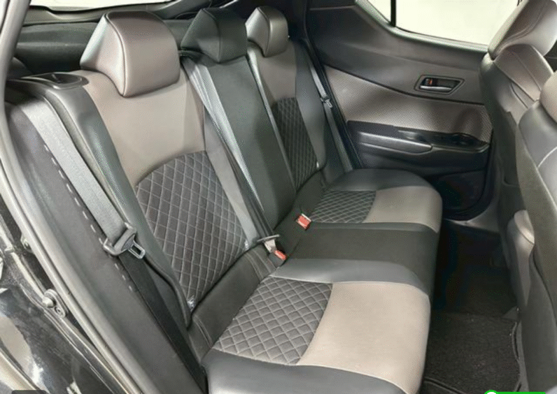 Toyota (RHD) CH-R Hybrid G 2020