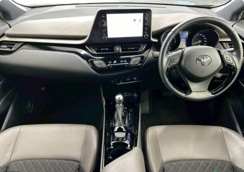 Toyota (RHD) CH-R Hybrid G 2020