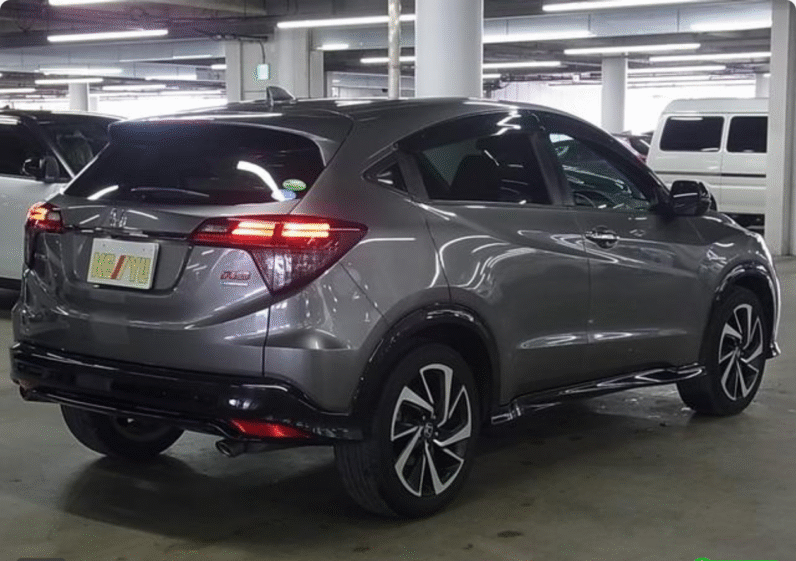 Honda (RHD) Vezel Hybrid 2020 Gray