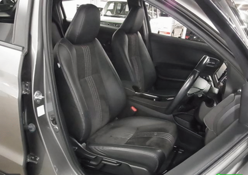 Honda (RHD) Vezel Hybrid 2020 Gray