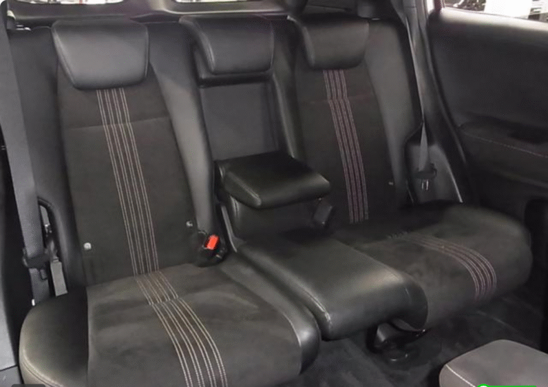 Honda (RHD) Vezel Hybrid 2020 Gray