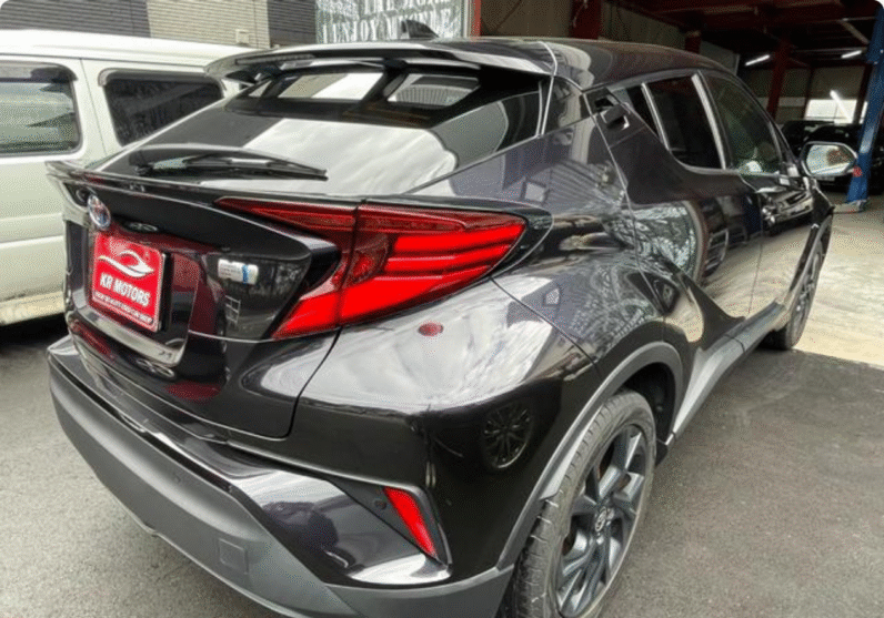 Toyota (RHD) C-HR Hybrid G Mode Nero 2021