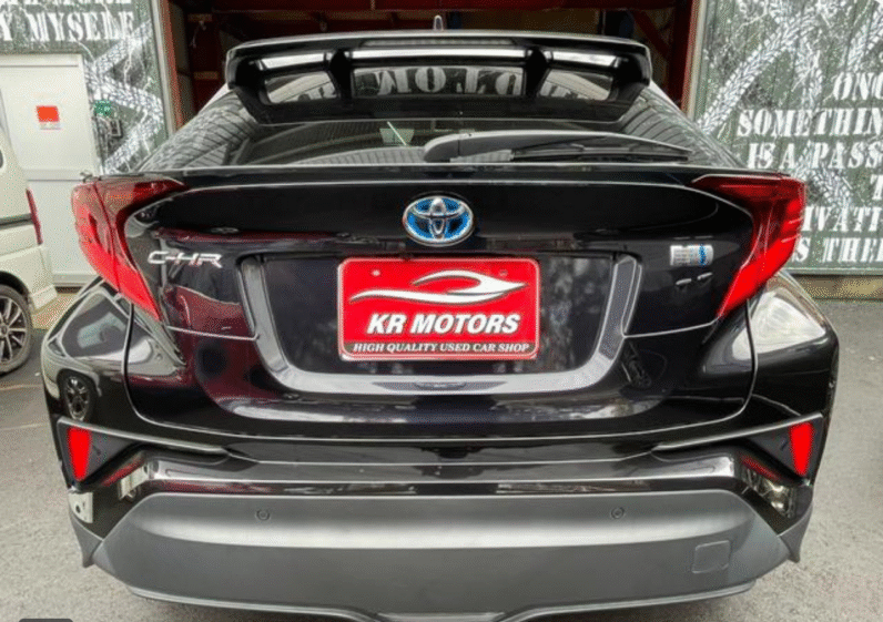 Toyota (RHD) C-HR Hybrid G Mode Nero 2021