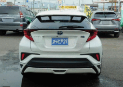 Toyota (RHD) C-HR Hybrid G 2022