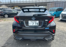 Toyota (RHD) C-HR Hybrid G Mode Nero 2022