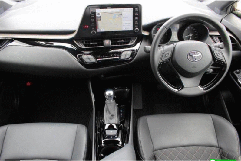 Toyota (RHD) C-HR Hybrid G Mode Nero 2023