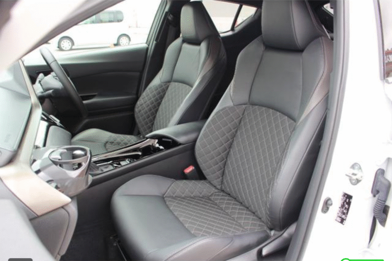 Toyota (RHD) C-HR Hybrid G Mode Nero 2023