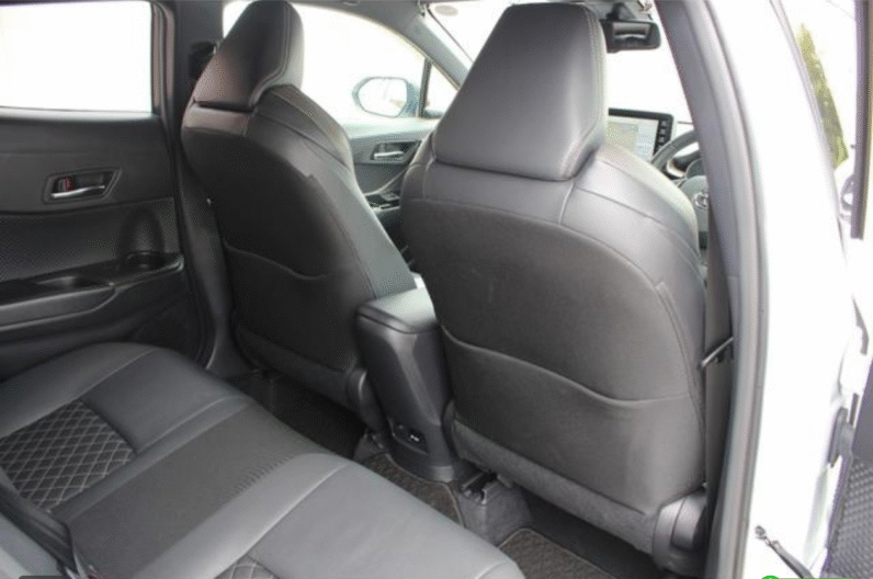 Toyota (RHD) C-HR Hybrid G Mode Nero 2023