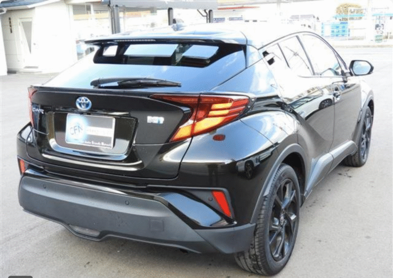 Toyota (RHD) C-HR Hybrid G Mode Nero 2023