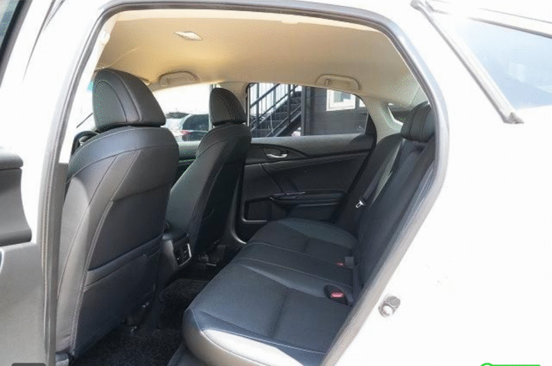 Honda (RHD) Insight Hybrid EX 2019 White