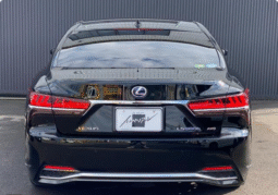 Lexus (RHD) LS500H Version L 2019