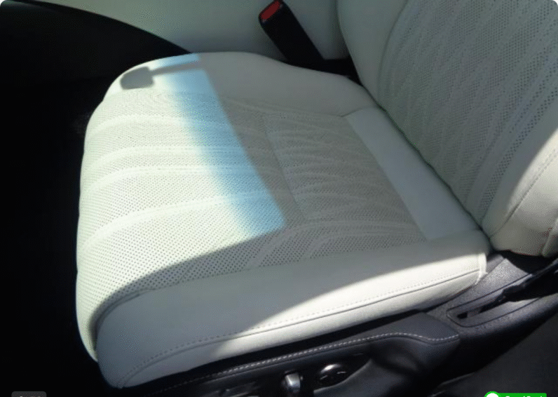 Lexus (RHD) LS500H Version L 2020