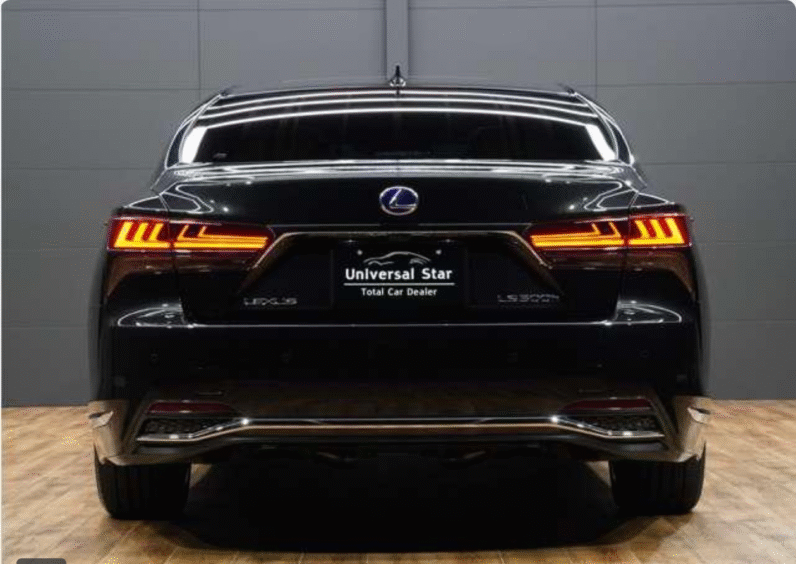 Lexus (RHD) LS500H F-sport 2020