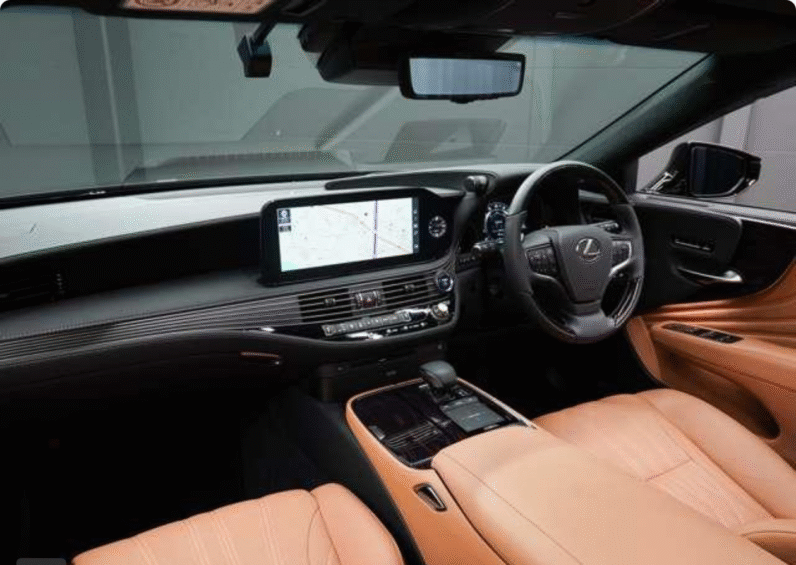 Lexus (RHD) LS500H F-sport 2020