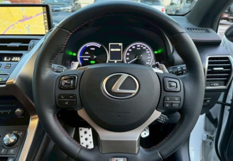 Lexus (RHD) NX 300H F-sport 2019