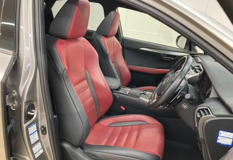 Lexus (RHD) NX 300H F-sport 2019