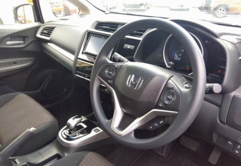 Honda (RHD) FIT Hybrid 2019