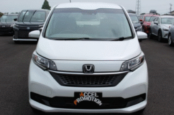 Honda (RHD) Freed Hybrid 2019