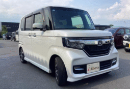 Honda (RHD) N-box Custom G L 2019