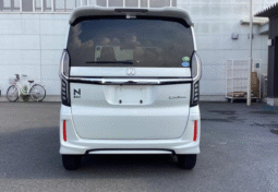 Honda (RHD) N-box Custom G L 2019