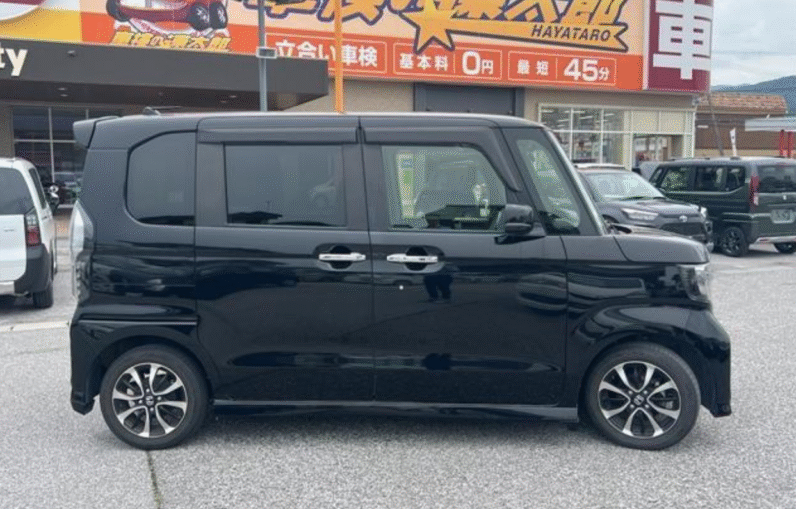 Honda (RHD) N-box Custom G L 2020