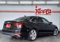 Audi (RHD) A4 35 TFSI S line 2019