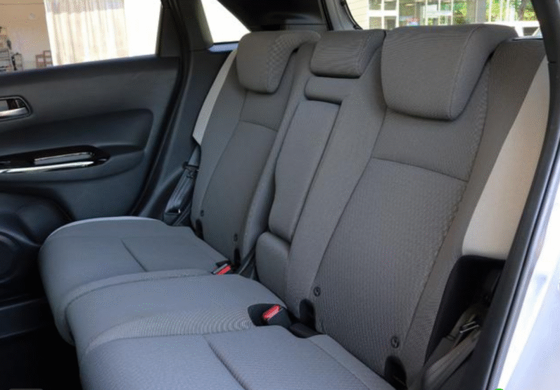 Honda (RHD) FIT Hybrid Cross-star 2020