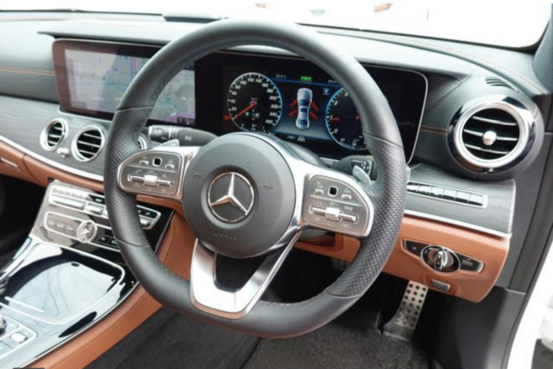 Mercedes-Benz (RHD) E200 AMG 2020