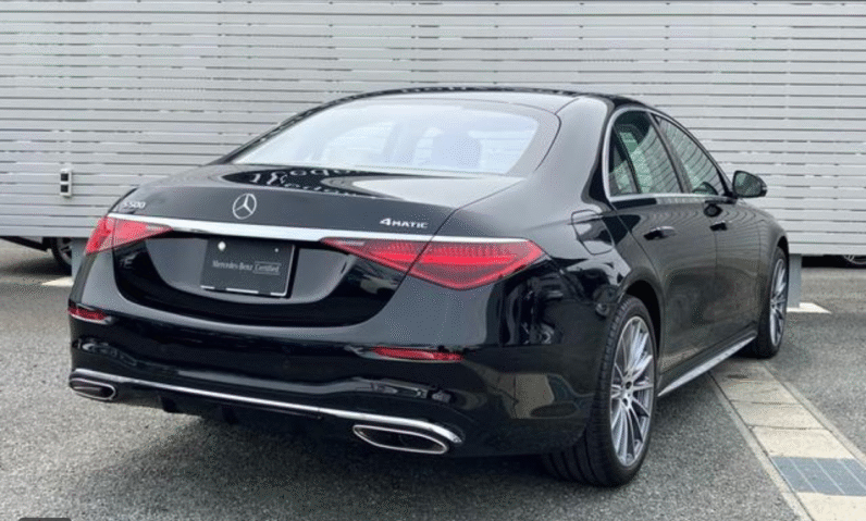 Mercedes-Benz (RHD) S-Class S500 4Matic AMG 2023