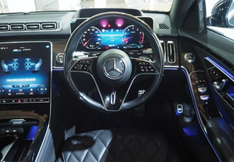 Mercedes-Benz (RHD) S-Class S500 4Matic AMG 2023