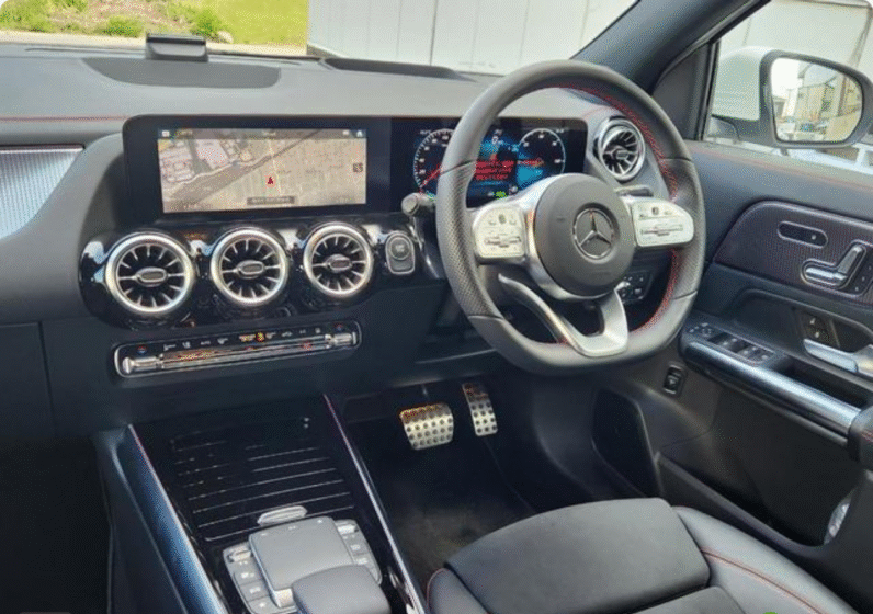 Mercedes-Benz (RHD) EQA 250 AMG 2021
