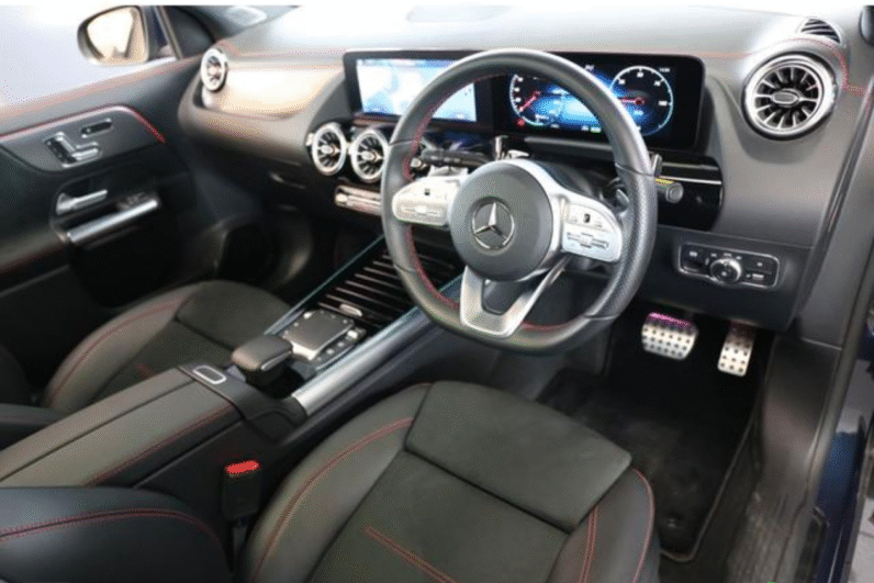 Mercedes-Benz (RHD) EQA250 AMG 2021