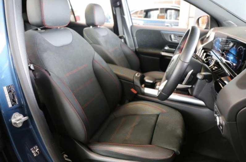 Mercedes-Benz (RHD) EQA250 AMG 2021