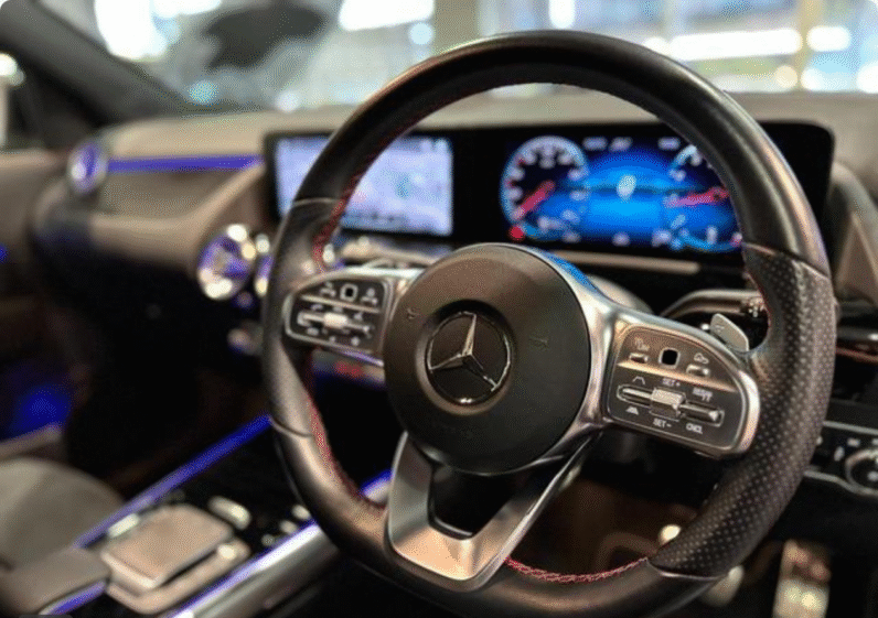 Mercedes-Benz (RHD) GLA180 AMG 2021 Black