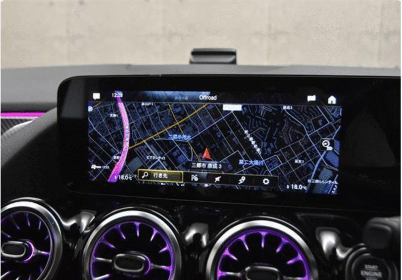 Mercedes-Benz (RHD) GLA200D 4-Matic AMG 2023 White