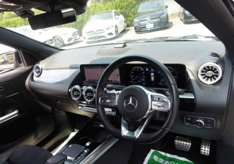 Mercedes-Benz (RHD) GLA180 AMG 2023 Black