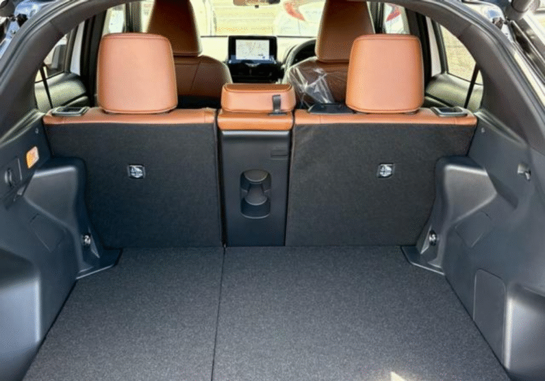 Toyota Yaris Cross Hybrid Z Adventure 2025