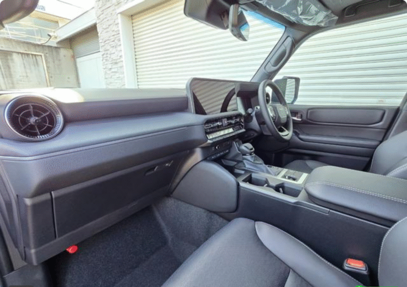 Toyota Land Cruiser 250 VX 2025